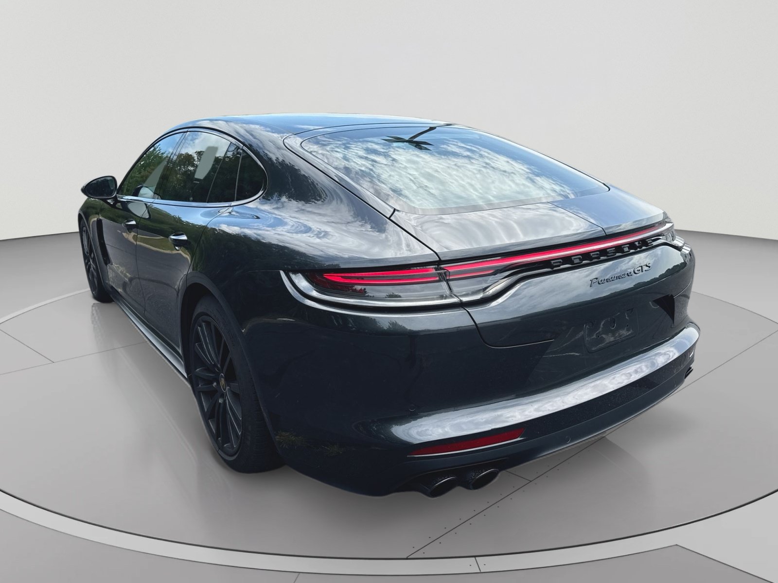 Used 2021 Porsche Panamera GTS AWD/4WD image 27