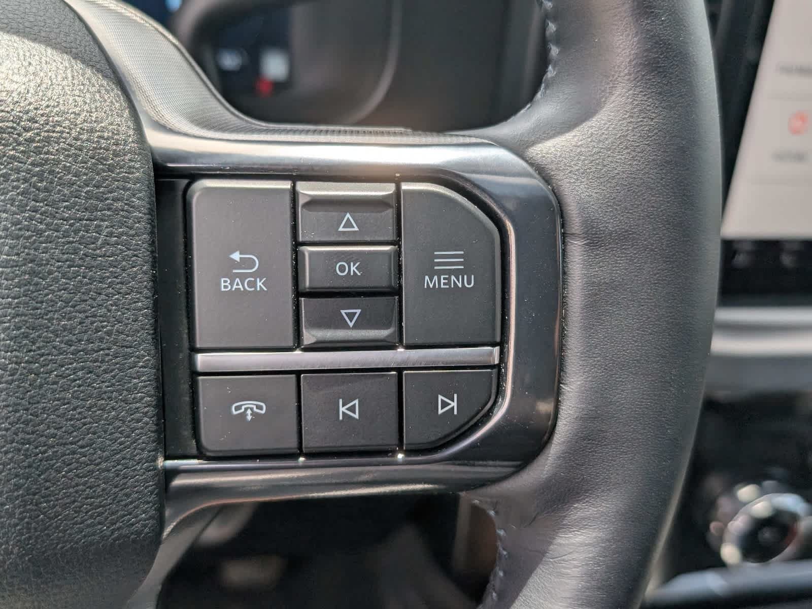 Used 2025 Ford F250 Platinum AWD/4WD image 26