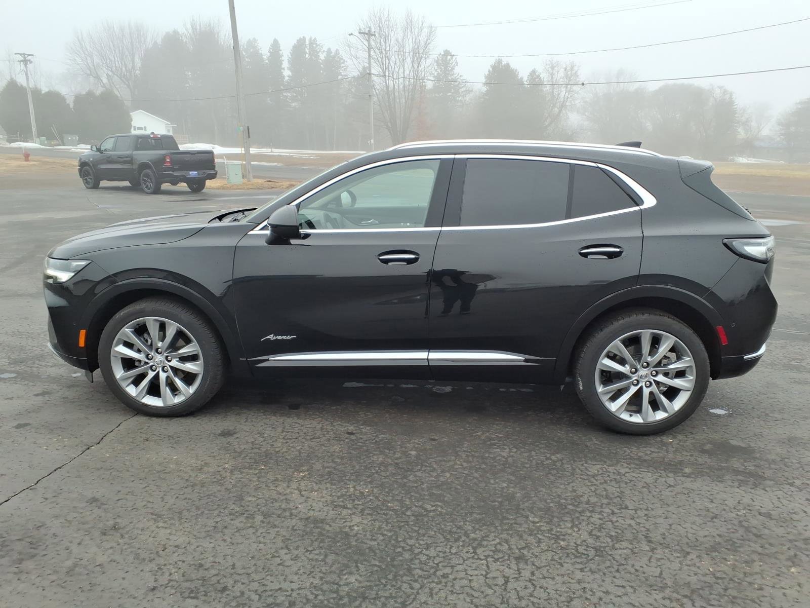 Used 2023 Buick Envision Avenir video 2