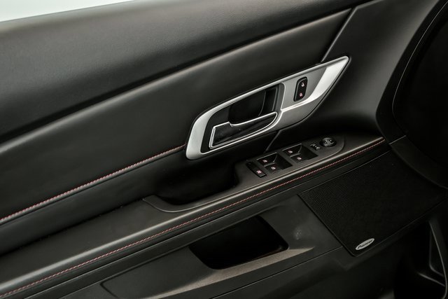 Used 2015 GMC Terrain SLE w/ Convenience Package image 8