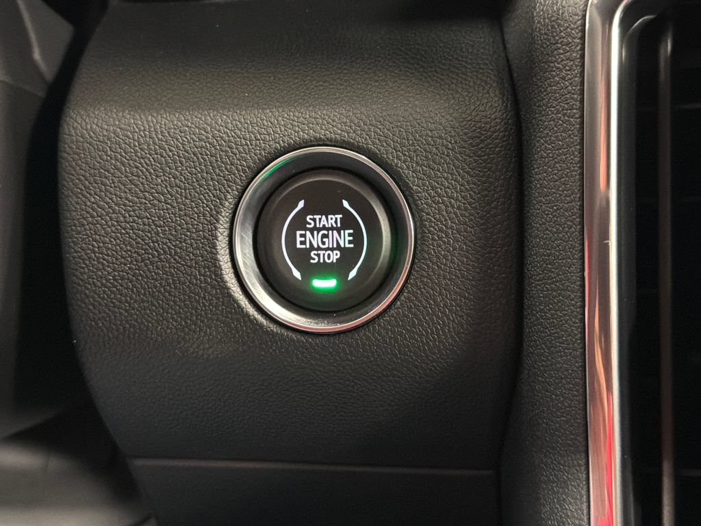 New 2026 GMC Acadia Elevation w/ Black Edition FWD image 39