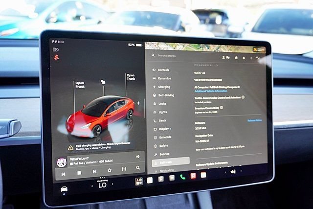 Used 2023 Tesla Model 3 Standard Range RWD image 28