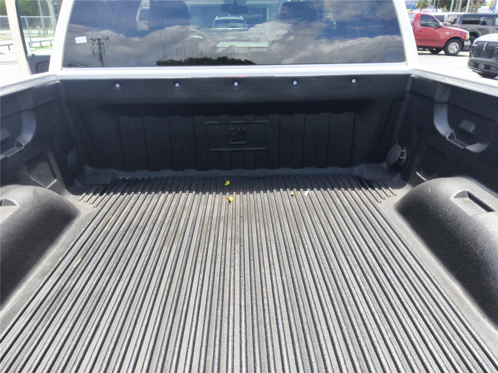 Used 2013 Chevrolet Silverado 1500 LTZ w/ LTZ White Diamond Edition RWD image 23