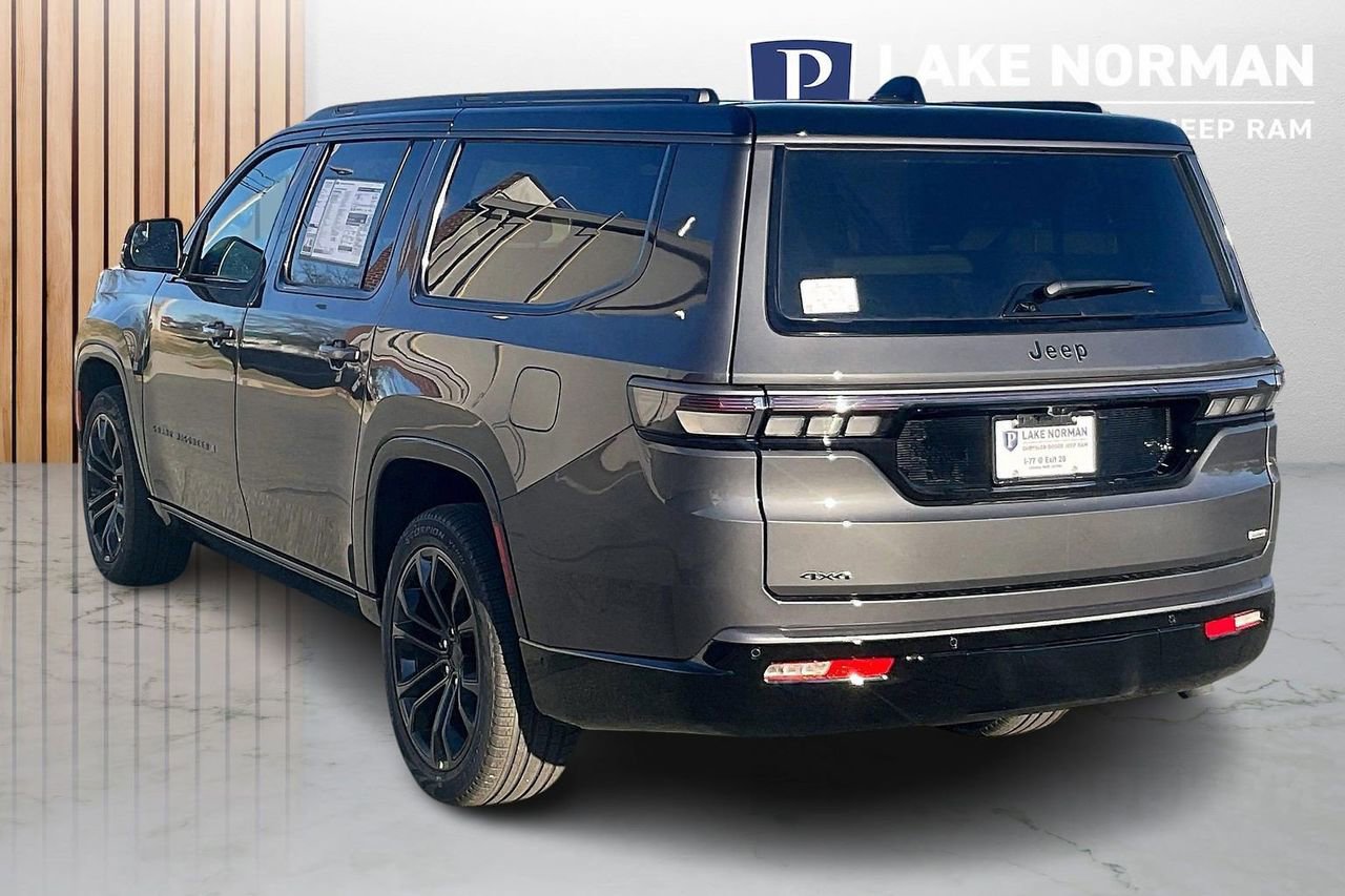 New 2026 Jeep Grand Wagoneer L Summit w/ Premium Group III image 7