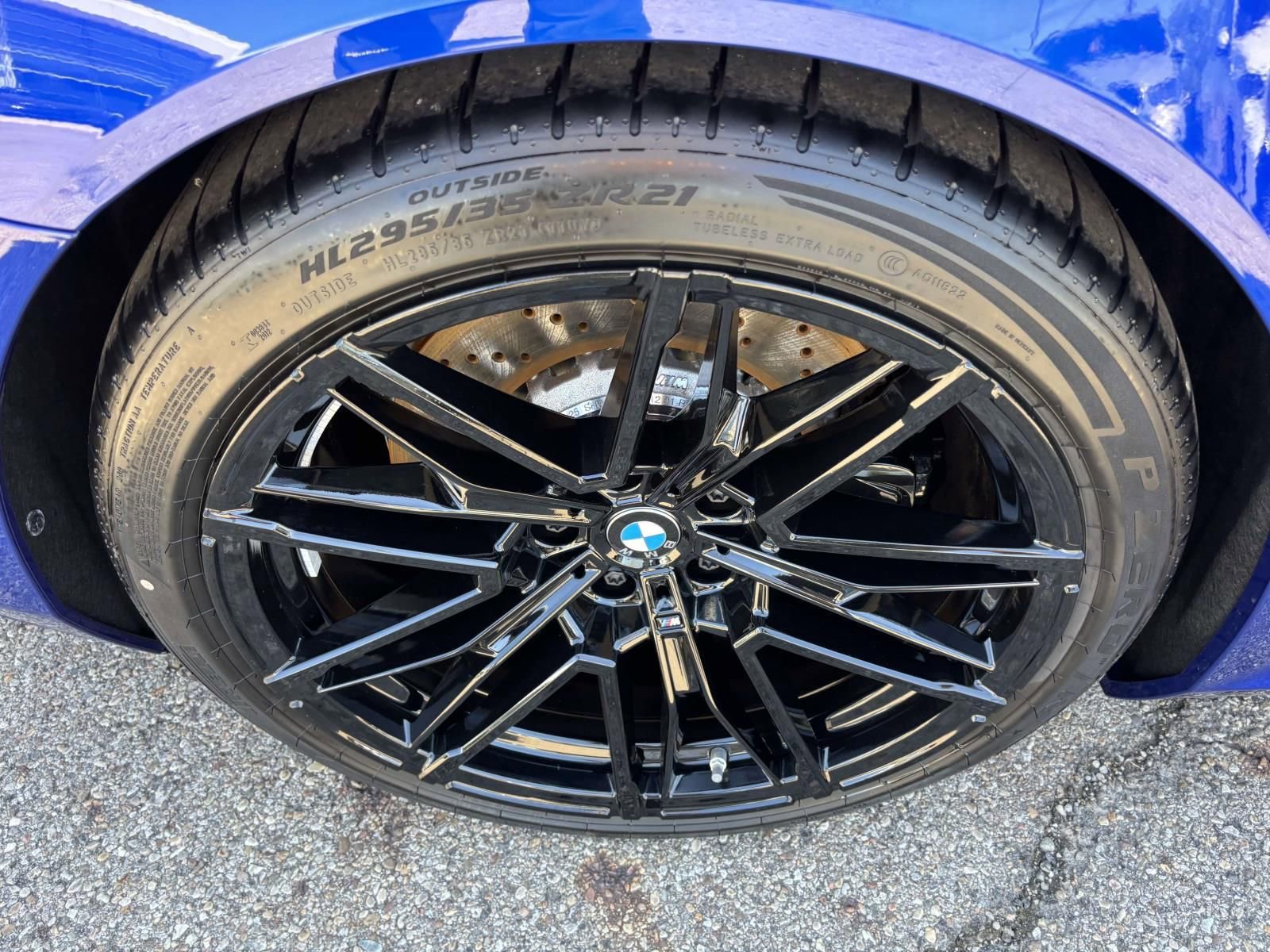 New 2026 BMW M5 w/ Executive Package AWD/4WD image 10