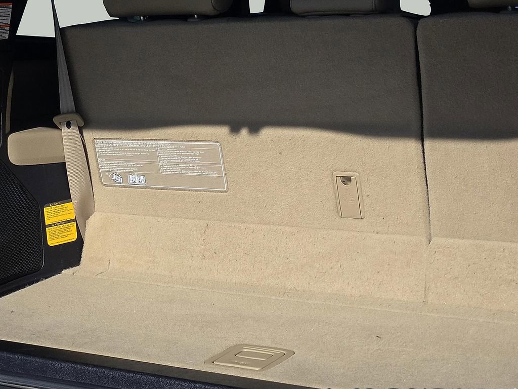 Used 2017 Toyota Sequoia Platinum image 9