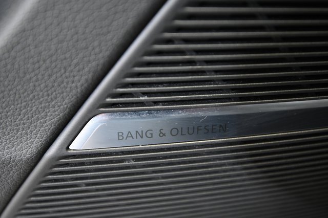 Used 2022 Audi SQ8 Prestige w/ Prestige Package image 22