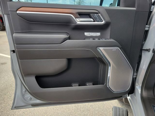 Used 2024 GMC Sierra 1500 Denali w/ Denali Reserve Package image 19