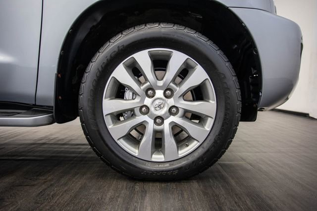 Used 2014 Toyota Sequoia Limited image 46