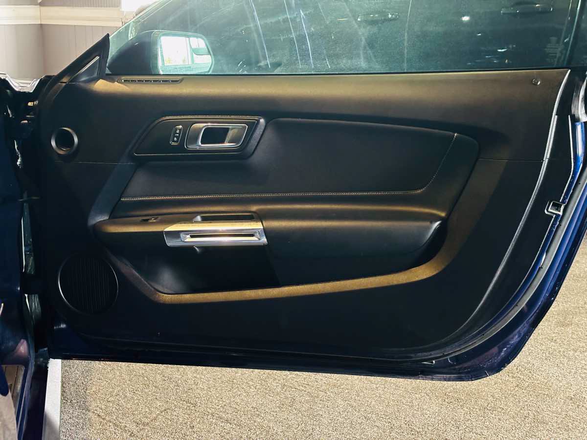 Used 2019 Ford Mustang GT RWD image 37