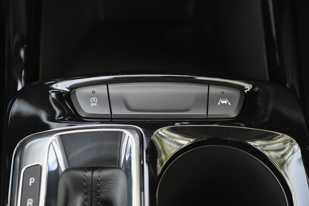 New 2026 Chevrolet Trax LT w/ LPO, Blackout Package FWD image 26