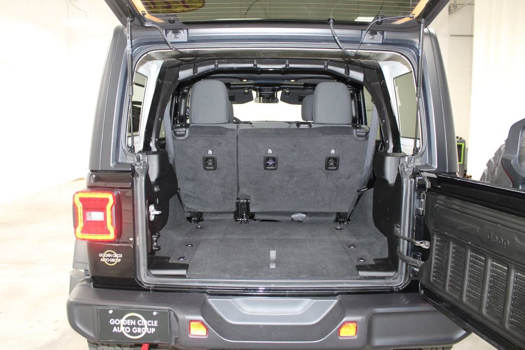 Used 2024 Jeep Wrangler Unlimited Rubicon image 24