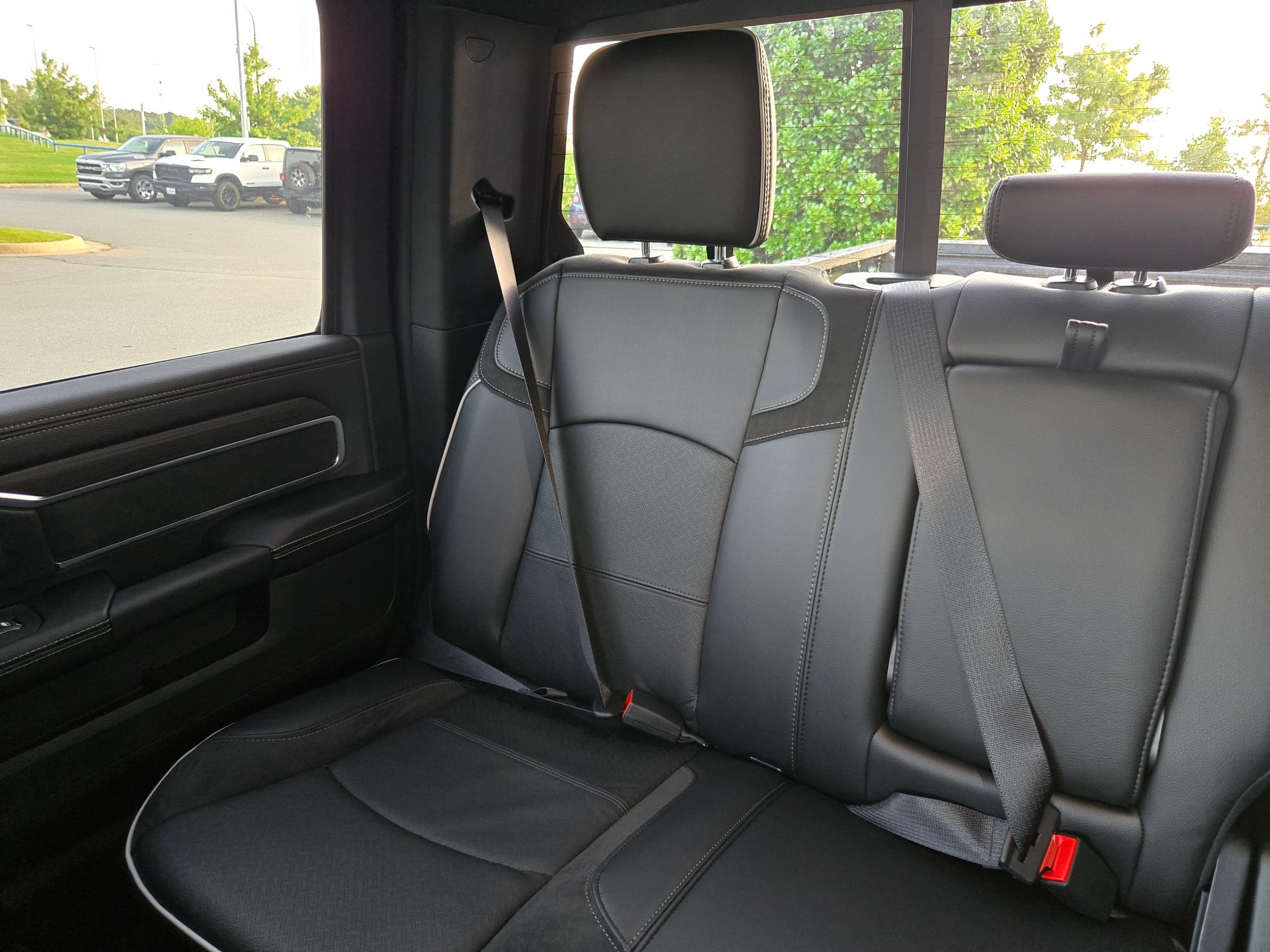 New 2026 RAM 2500 Laramie w/ Sport Appearance Package AWD/4WD image 12
