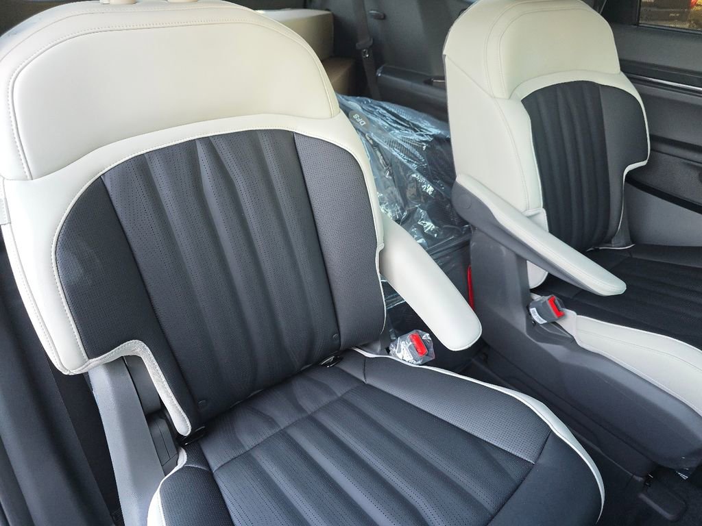 New 2026 Kia EV9 GT-Line image 21