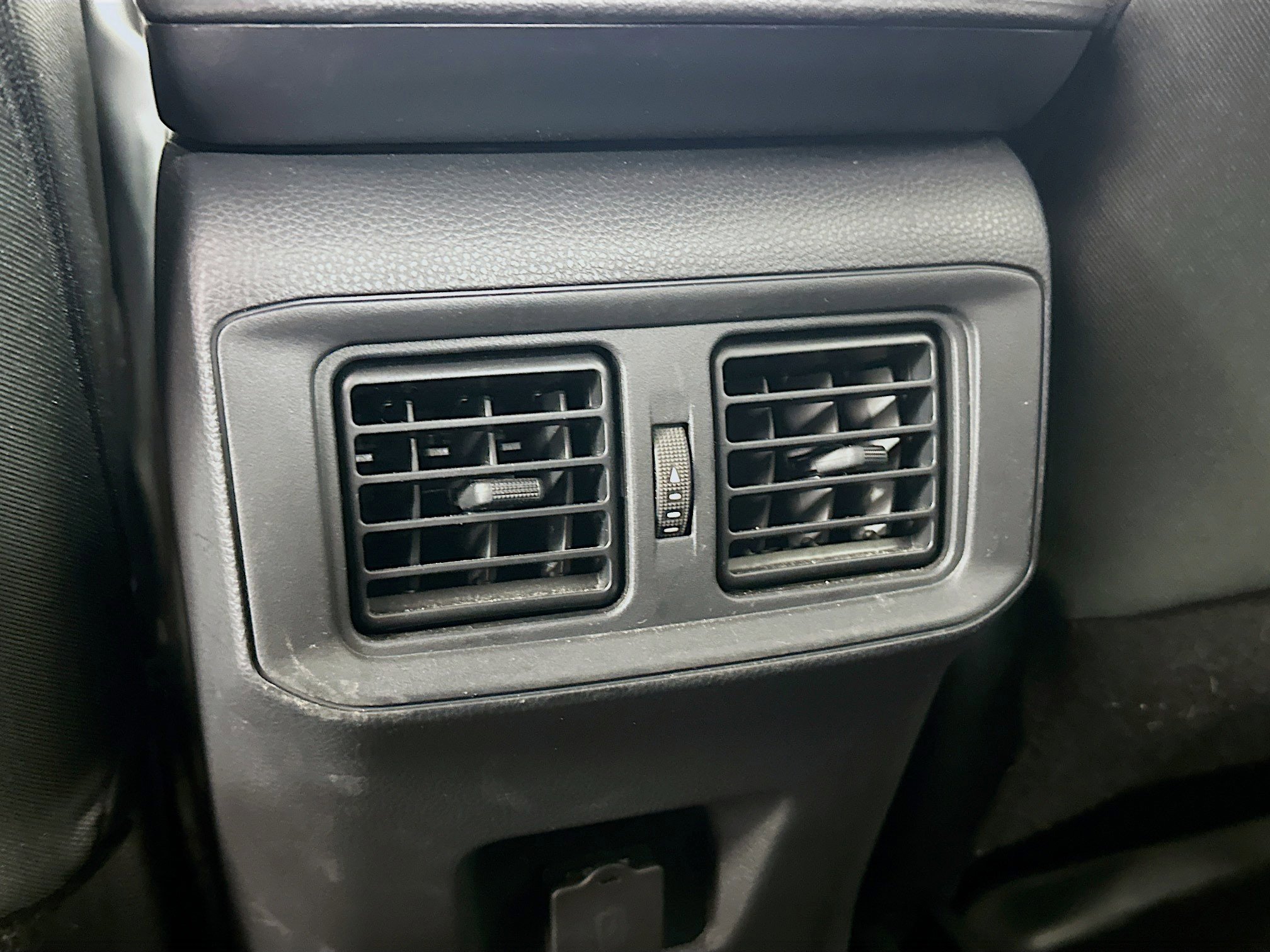 Used 2025 Toyota RAV4 LE image 25