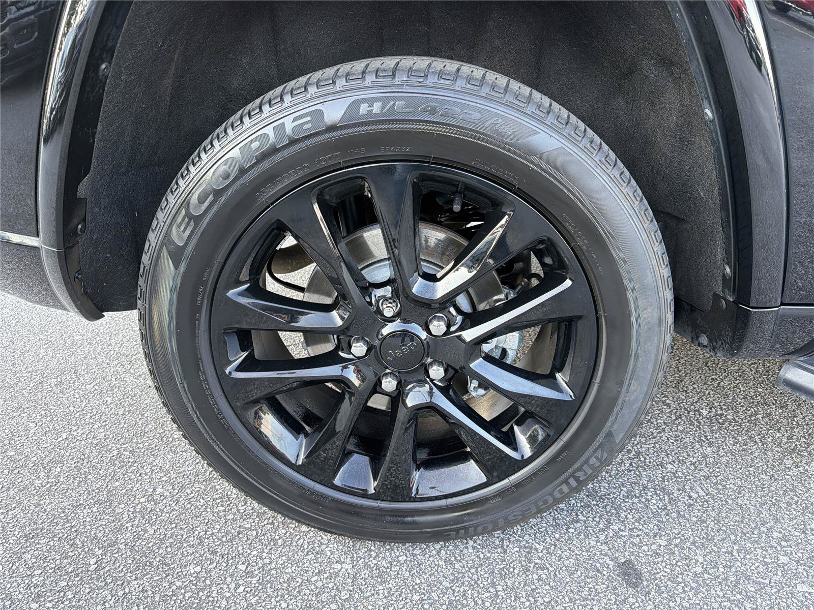 Used 2022 Jeep Grand Cherokee Laredo X AWD/4WD image 16