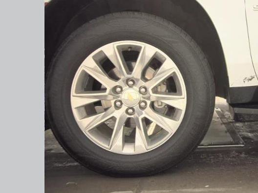 Used 2023 Chevrolet Suburban Premier image 7