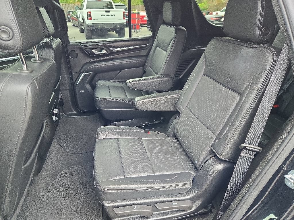 Used 2024 GMC Yukon Denali AWD/4WD image 41