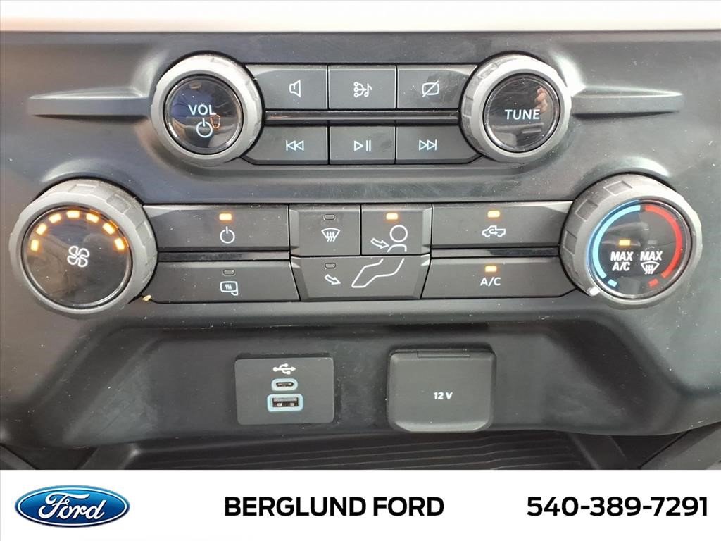 Used 2023 Ford F250 XL w/ 360-Degree Camera Package AWD/4WD image 25