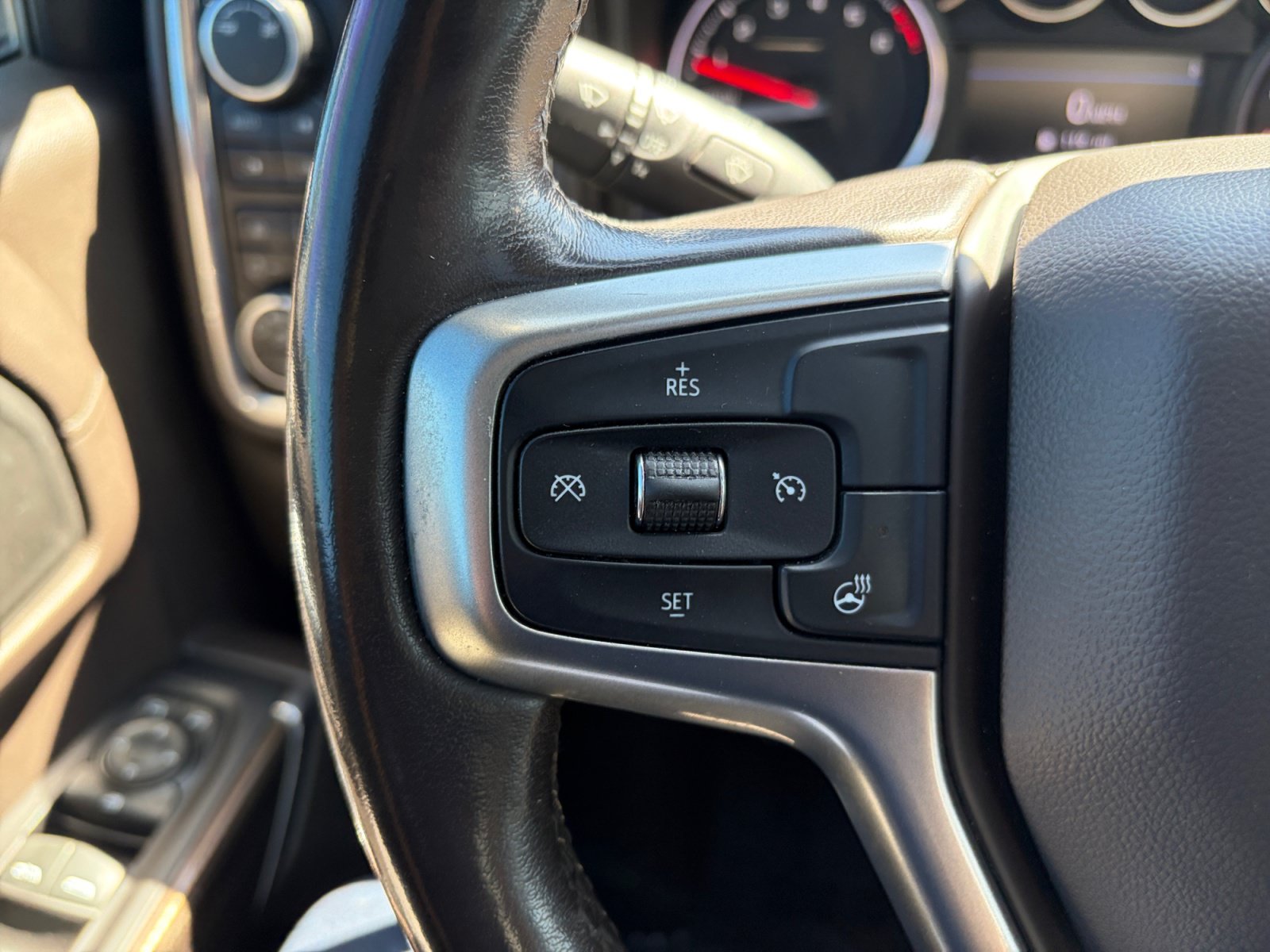 Used 2019 Chevrolet Silverado 1500 LT Trail Boss AWD/4WD image 23