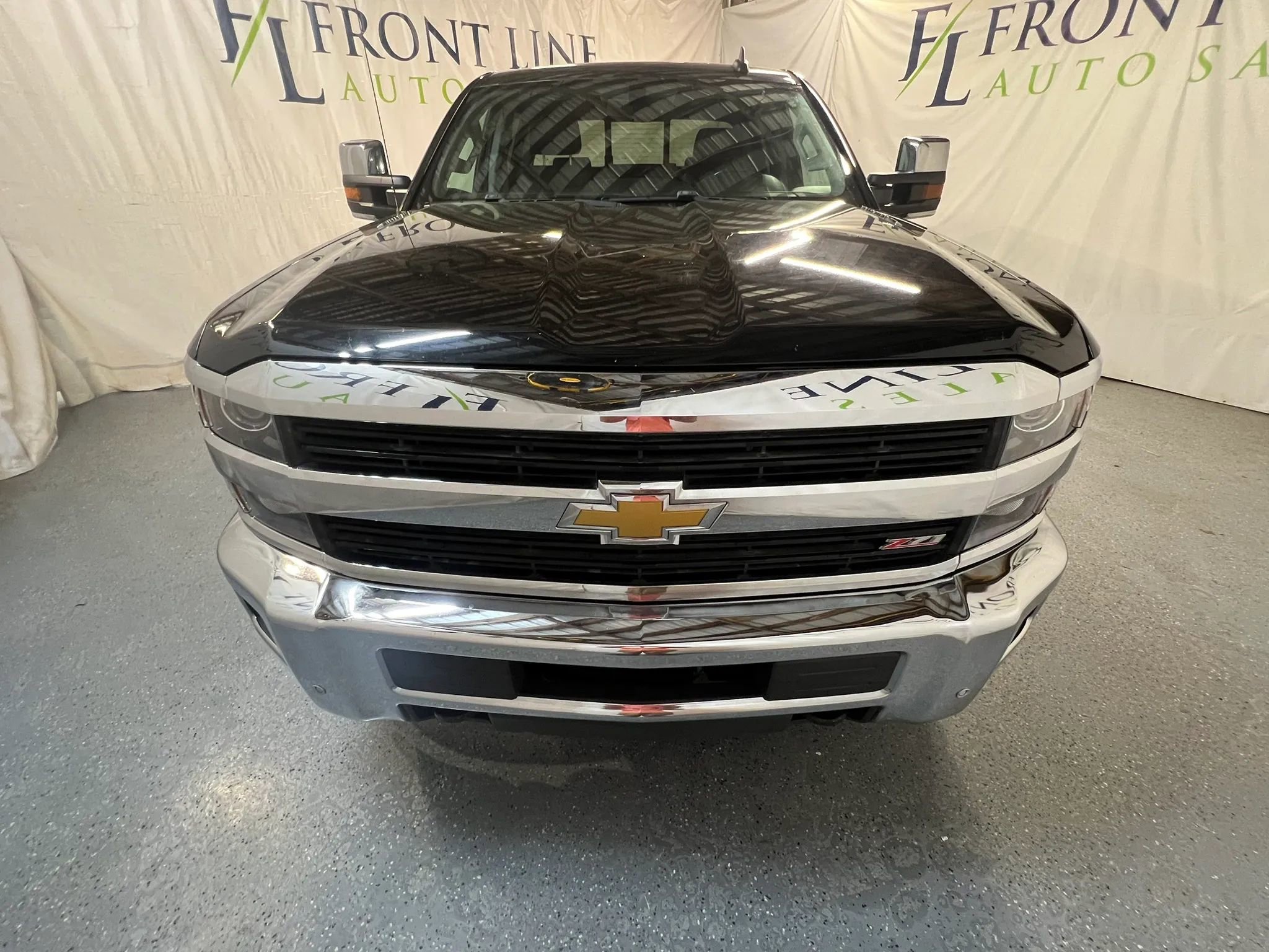 Used 2015 Chevrolet Silverado 2500 LTZ w/ Duramax Plus Package AWD/4WD image 2