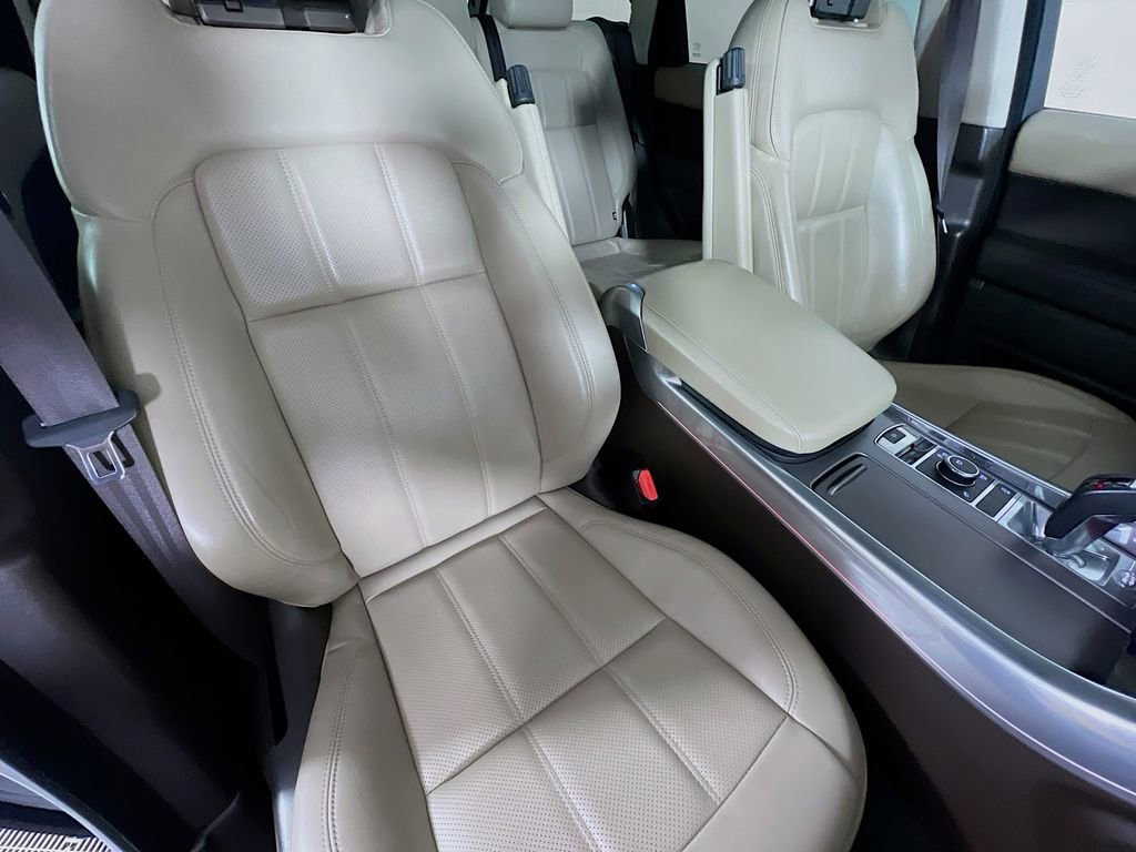 Used 2019 Land Rover Range Rover Sport HSE image 29