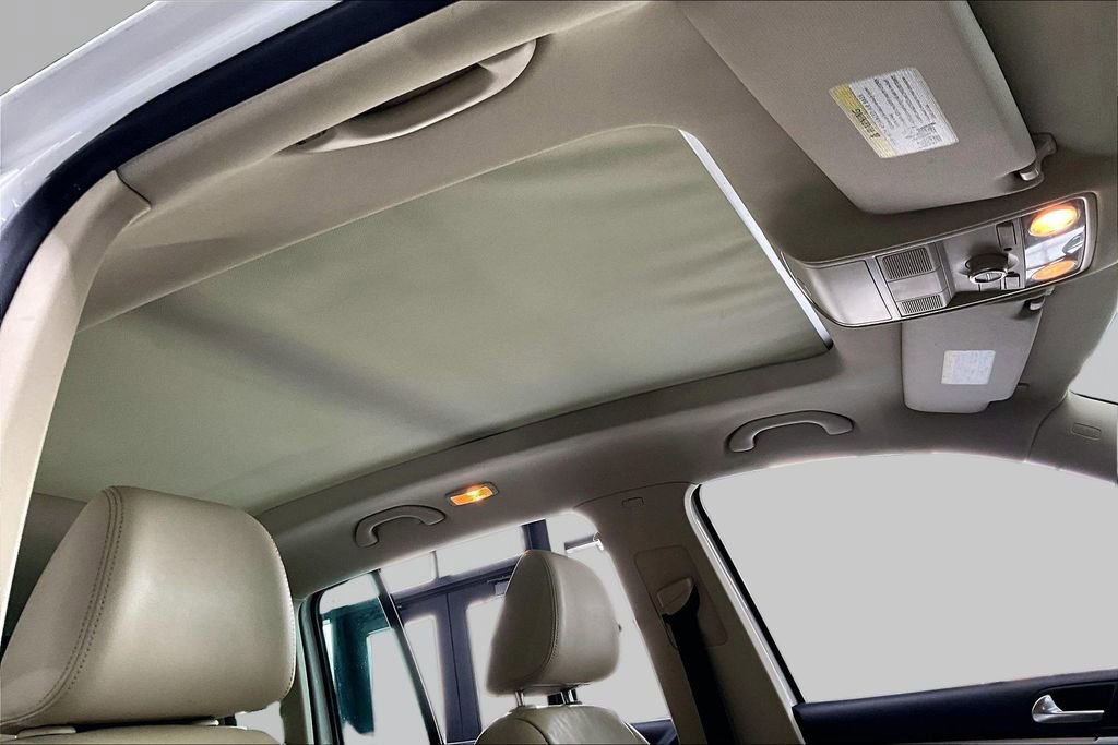 Used 2013 Volkswagen Tiguan SEL image 26