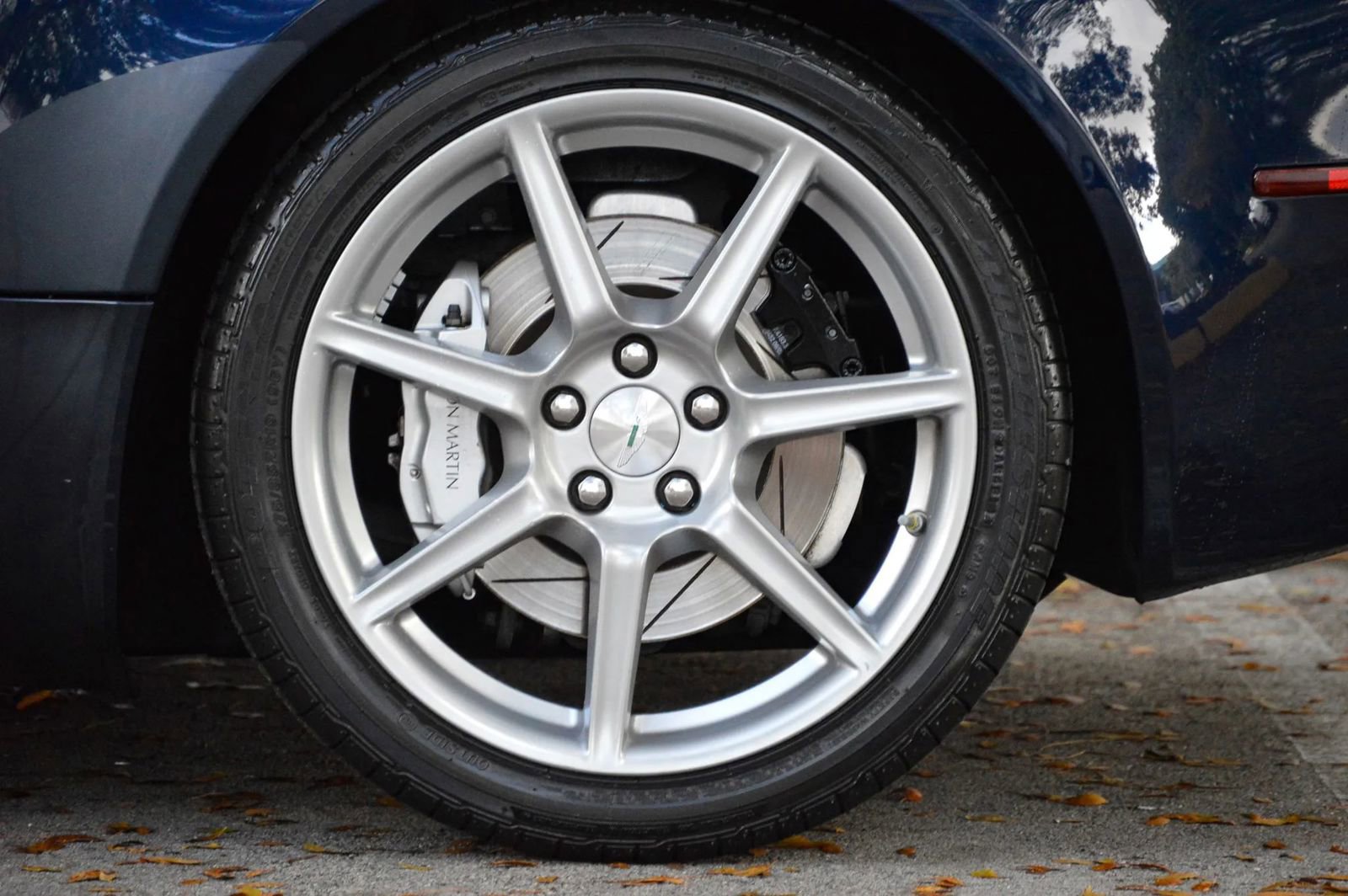 Used 2008 Aston Martin V8 Vantage Coupe image 10