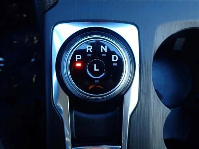 Used 2020 Ford Escape SE Sport image 23