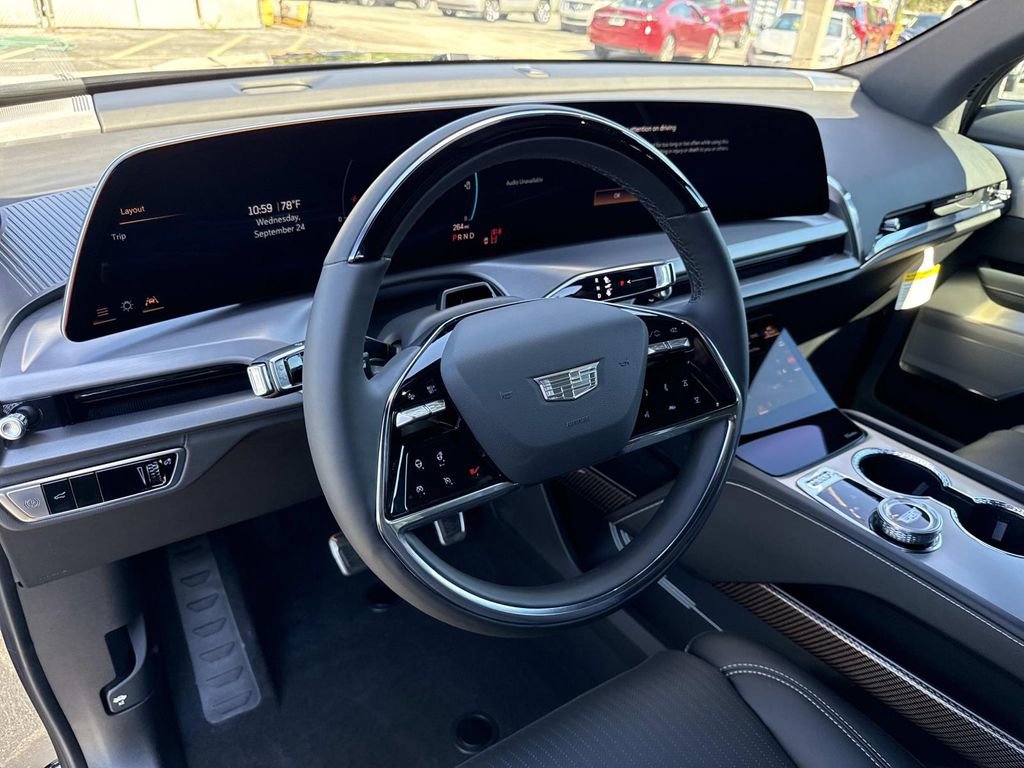 New 2026 Cadillac Vistiq Sport image 33