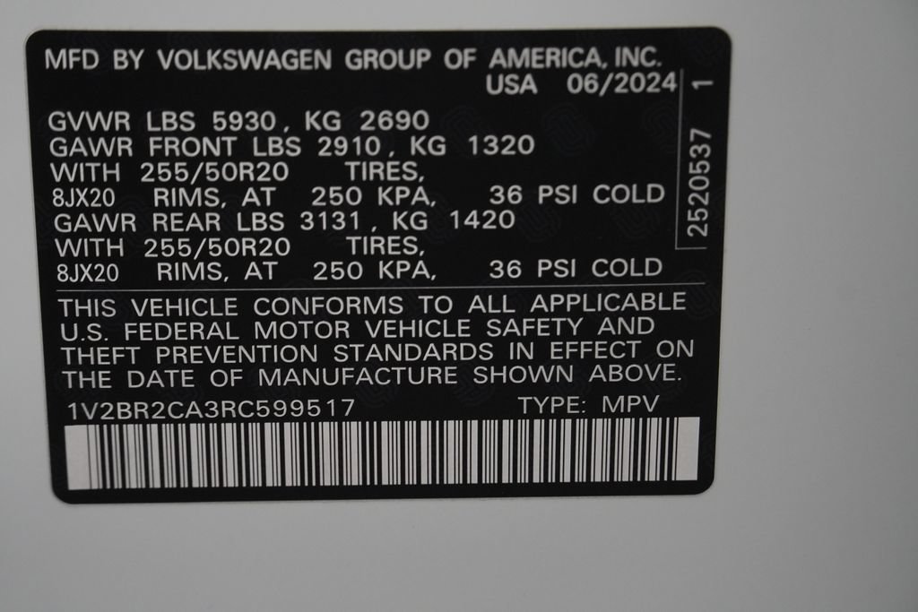 Used 2024 Volkswagen Atlas SEL AWD/4WD image 44