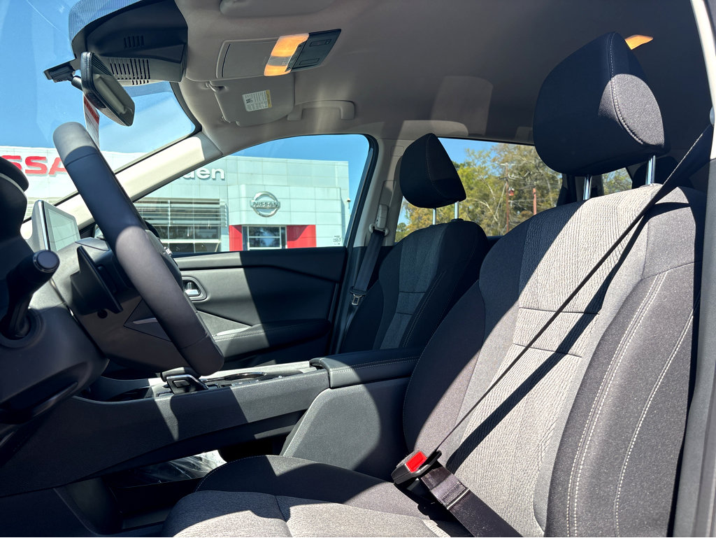 New 2026 Nissan Rogue Platinum w/ Platinum Premium Package image 17