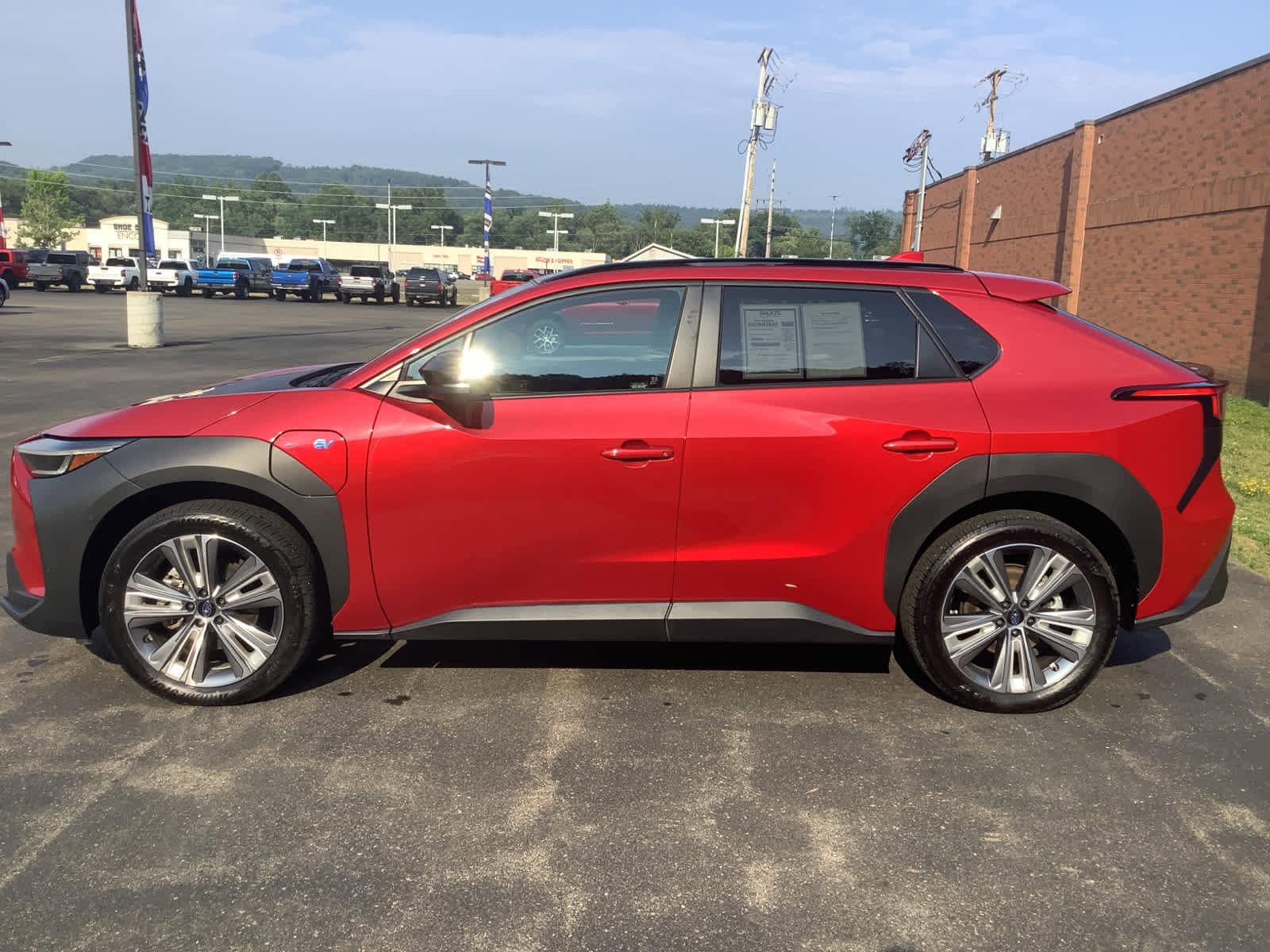 Certified 2023 Subaru Solterra Limited image 8