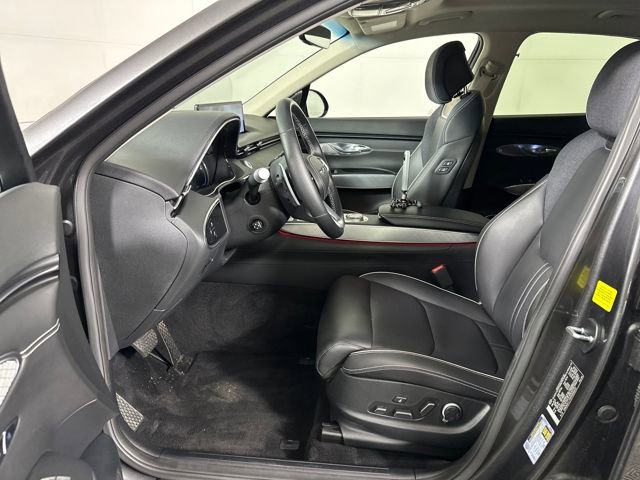 Used 2023 Genesis Electrified GV70 Advanced image 11