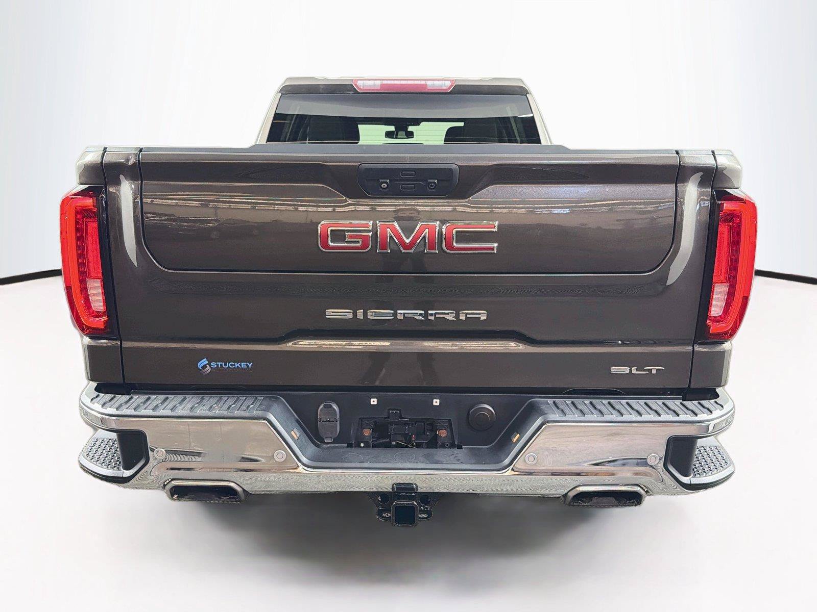 Used 2019 GMC Sierra 1500 SLT w/ Driver Alert Package I AWD/4WD image 10