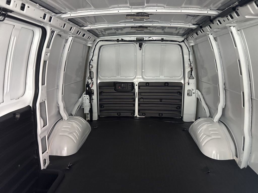 New 2025 Chevrolet Express 2500 w/ Driver Convenience Package image 26