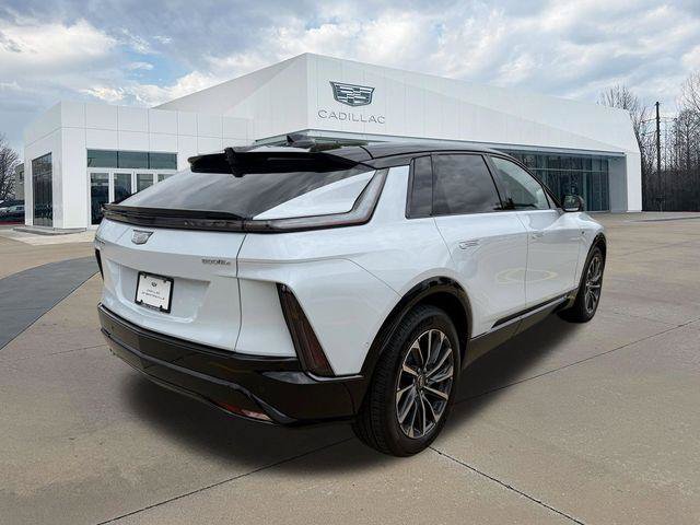 New 2026 Cadillac Lyriq Sport w/ LPO, Floor Liner Package AWD/4WD image 3