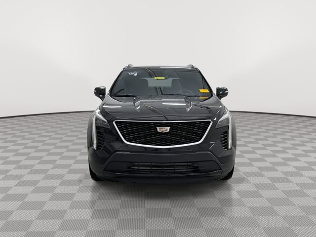 Used 2023 Cadillac XT4 Sport w/ Technology Package AWD/4WD image 3
