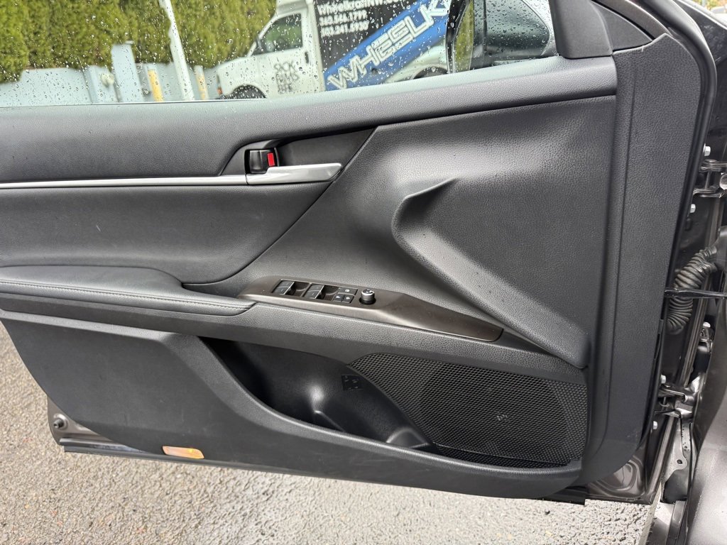 Used 2023 Toyota Camry XSE image 21