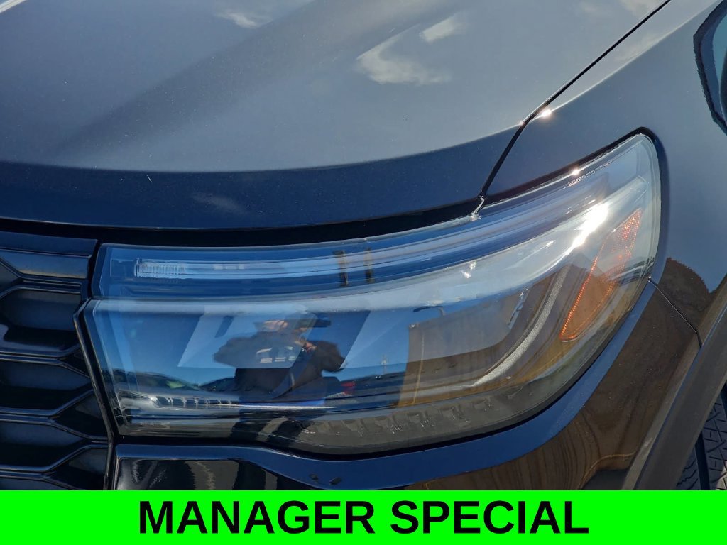 Used 2025 Ford Explorer ST w/ Sun And Sound Package AWD/4WD image 35