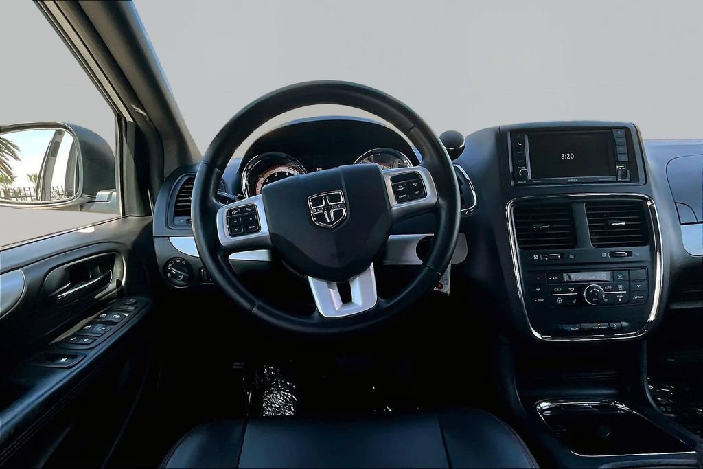 Used 2019 Dodge Grand Caravan GT FWD image 8