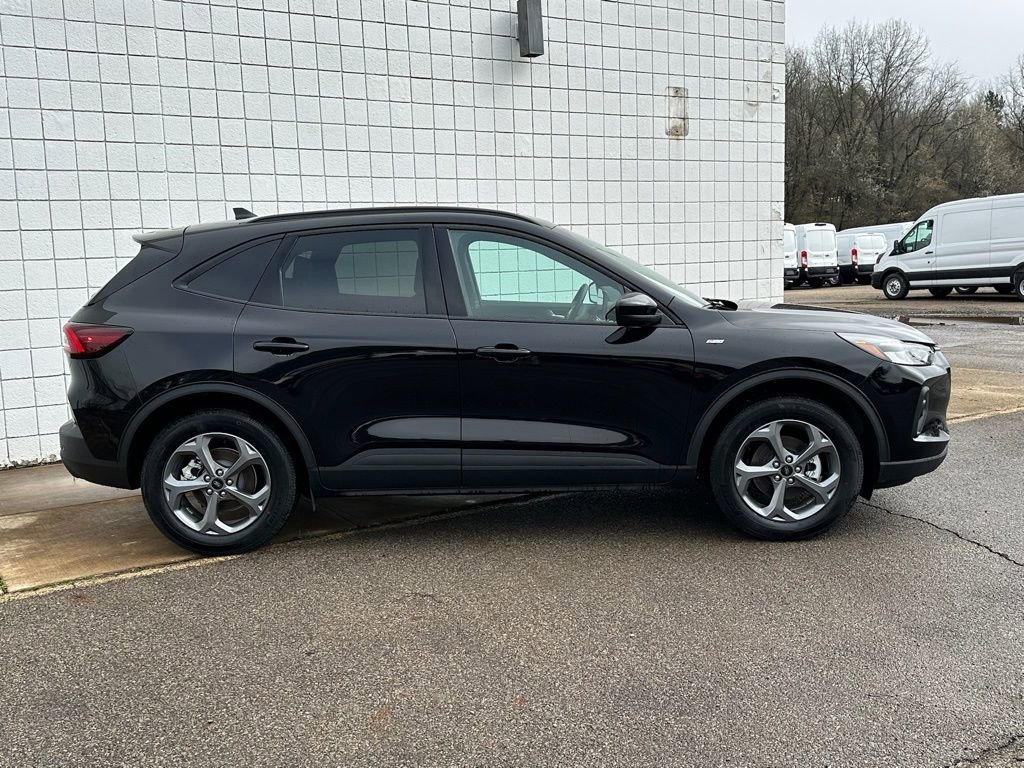 New 2026 Ford Escape ST-Line Select w/ Tech Pack #1 AWD/4WD image 4