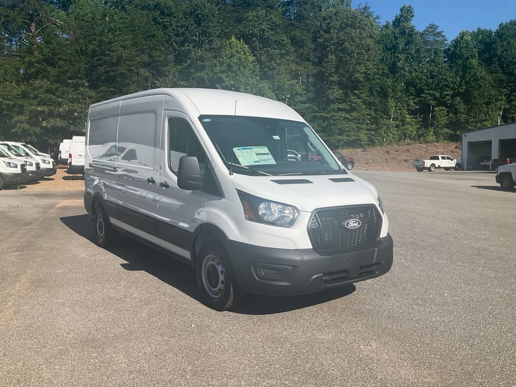 New 2026 Ford Transit 250 148 Medium Roof RWD image 3