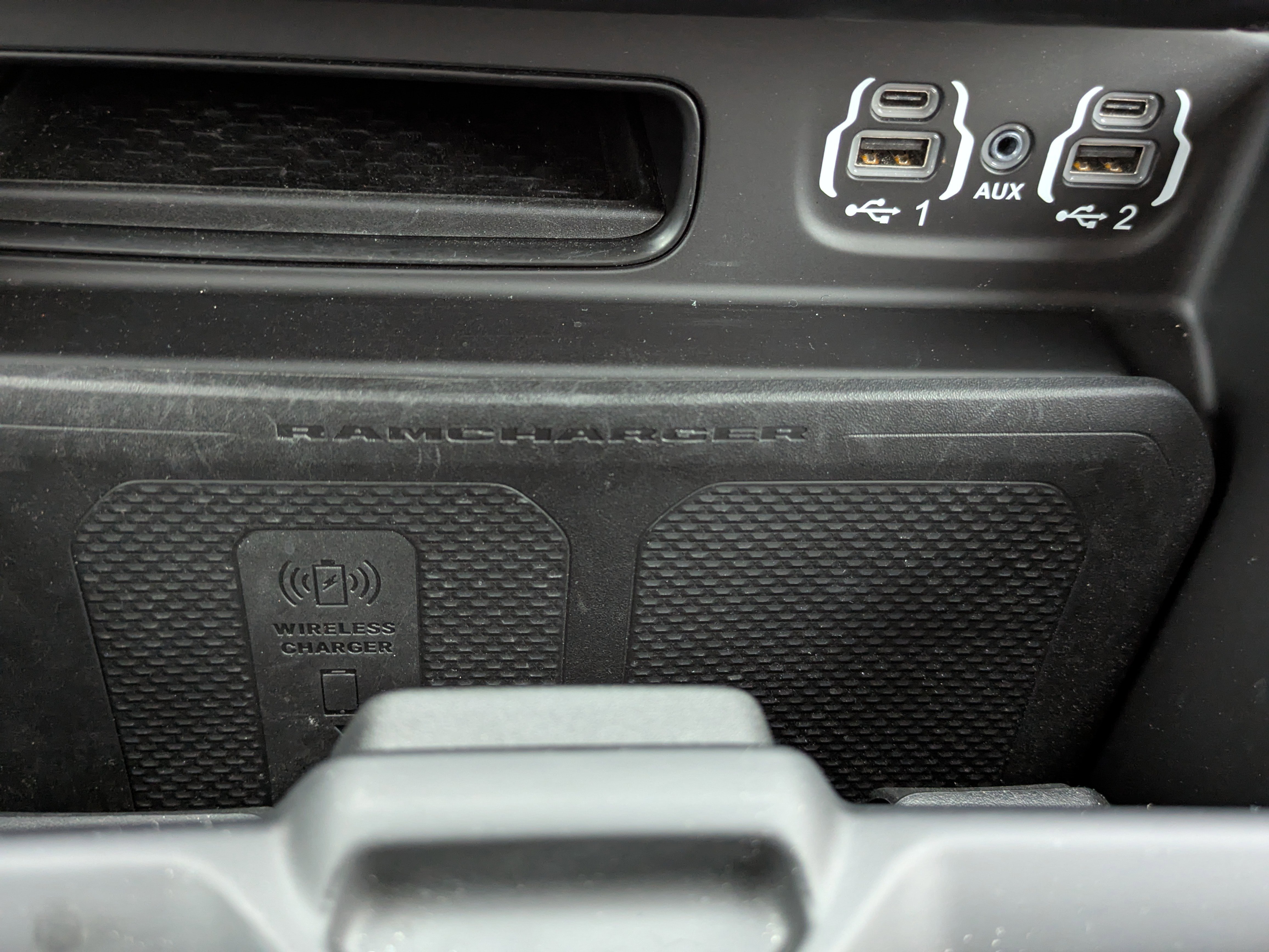 Used 2022 RAM 2500 Limited image 29