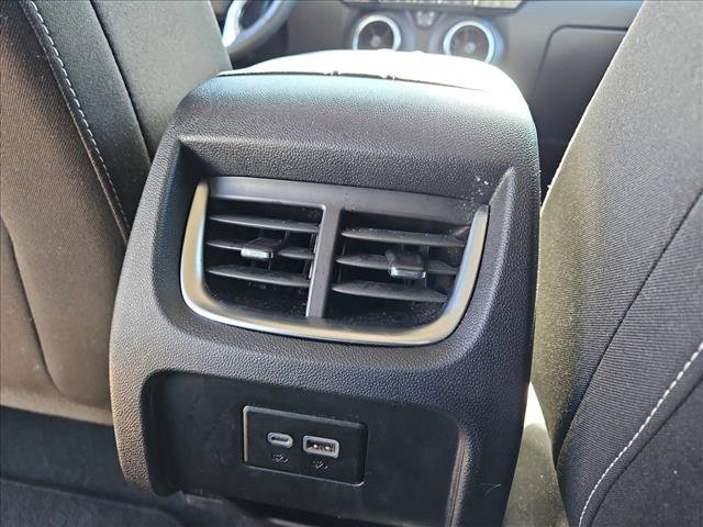 Used 2025 Chevrolet Blazer LT FWD image 17