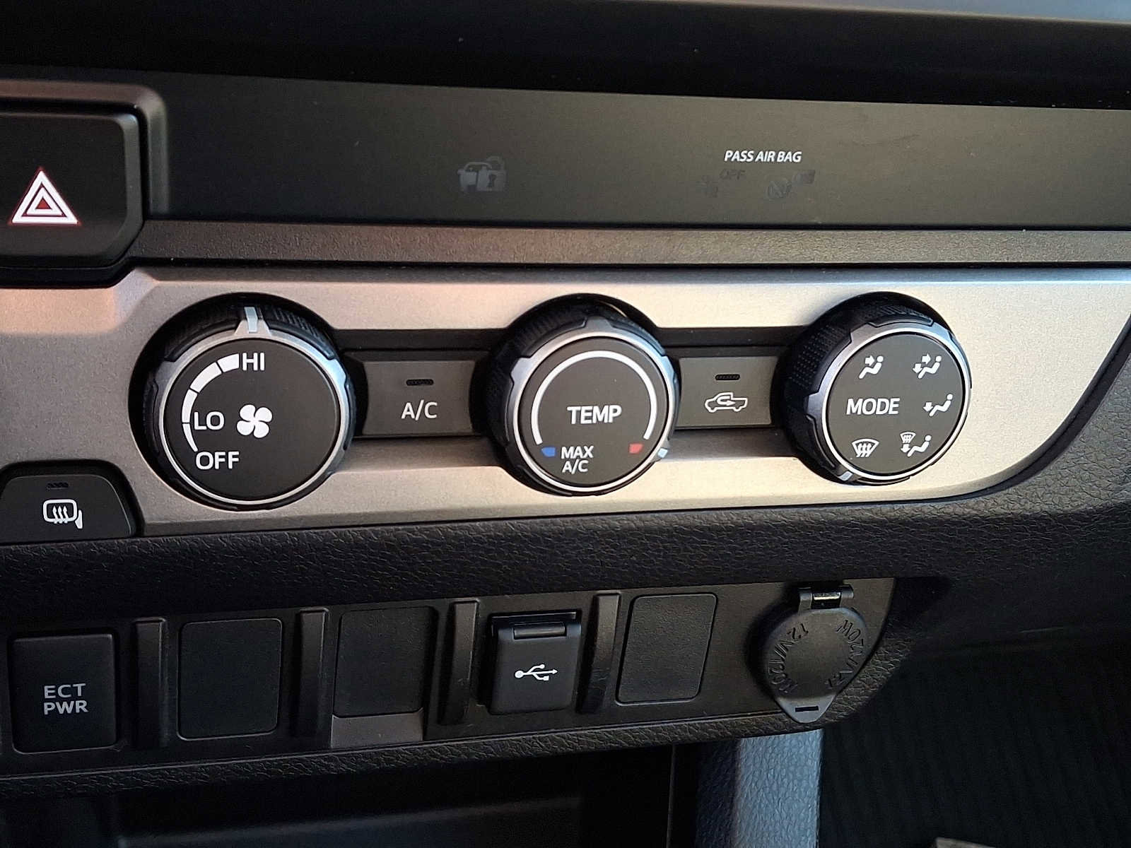 Certified 2021 Toyota Tacoma SR image 17