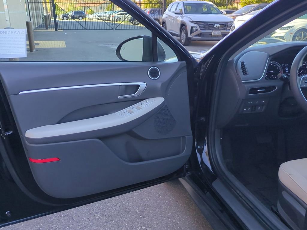 Certified 2023 Hyundai Sonata SE image 12