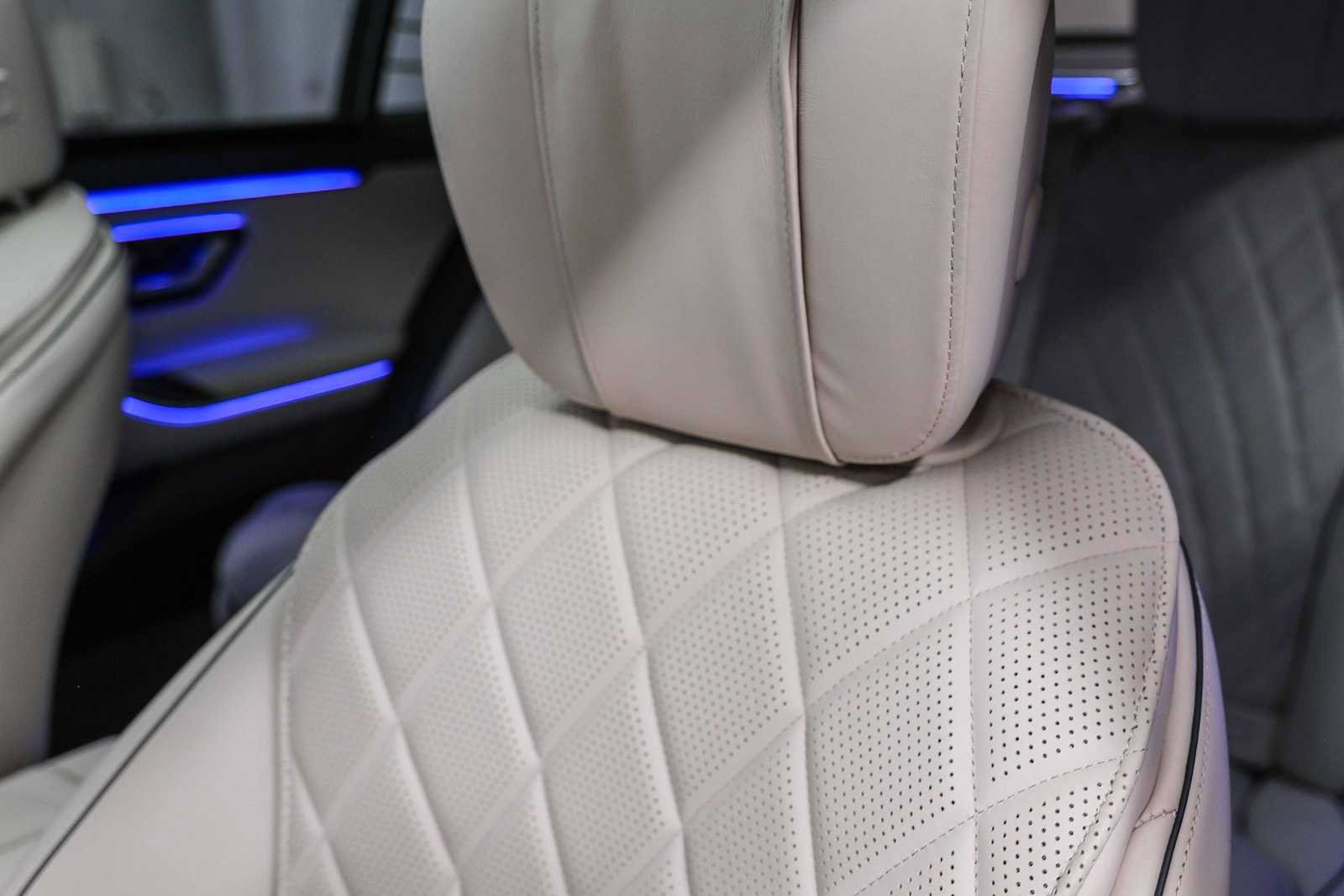 Certified 2024 Mercedes-Benz S 580e 4MATIC Sedan w/ AMG Line image 27