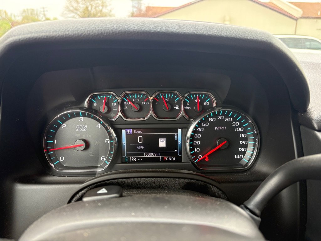 Used 2017 Chevrolet Tahoe Premier AWD/4WD image 17
