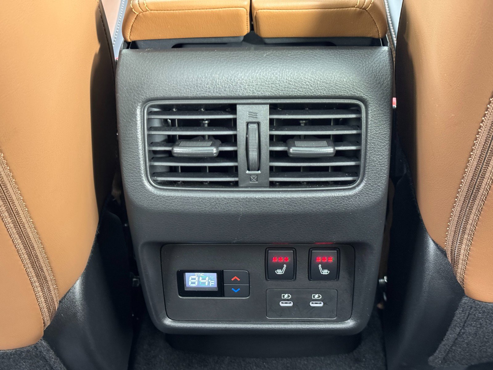 Used 2024 Nissan Rogue Platinum w/ Platinum Premium Package FWD image 35